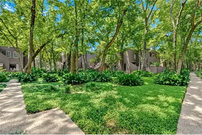 239 Litchfield Lane, Houston, TX 77024 - Photo 25