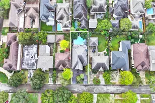 4909 Spruce St, Bellaire, TX 77401 - Photo 37