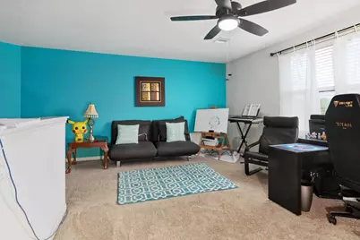 8047 Hall Oak Drive, Houston, TX 77075 - Photo 19