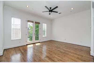 2609 Detering Street, Houston, TX 77007 - Photo 13