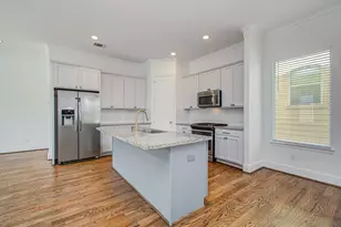 2609 Detering St, Houston, TX 77007 - Photo 9