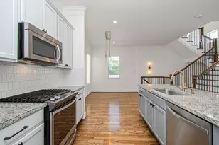 2609 Detering St, Houston, TX 77007 - Photo 11