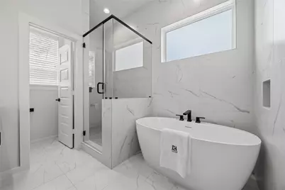 817 Thornton Road #E, Houston, TX 77018 - Photo 17