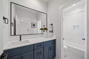 817 Thornton Rd, Houston, TX 77018 - Photo 23