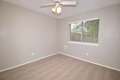 14203 Long River Court, Sugar Land, TX 77498 - Photo 9