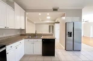 278 Litchfield Ln, Houston, TX 77024 - Photo 9