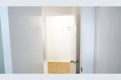 4403 Sprangletop Avenue, Baytown, TX 77521 - Photo 17