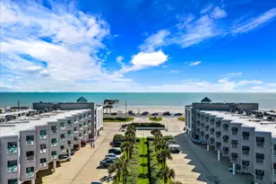 6102 Seawall Blvd, Galveston, TX 77551 - Photo 5