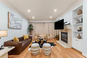 2201 Crocker St, Houston, TX 77006 - Photo 5