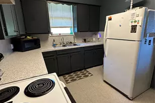 620 N 5th St, Silsbee, TX 77656 - Photo 5