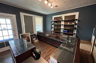 620 N 5th St, Silsbee, TX 77656 - Photo 13