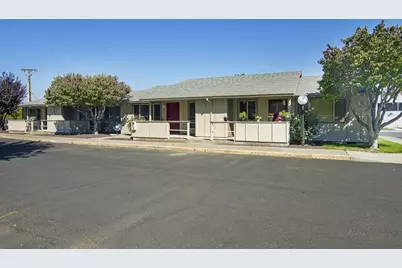 1220 W 8th St #50, The Dalles, OR 97058 - Photo 3