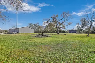 6180 Tri City Beach Rd, Beach City, TX 77523 - Photo 11