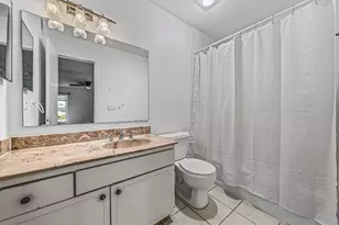 830 Threadneedle St, Houston, TX 77079 - Photo 21