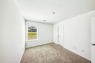 16802 N Marie Vlg Dr, Conroe, TX 77306 - Photo 15