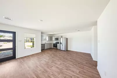 16802 N Marie Village Dr, Conroe, TX 77306 - Photo 7