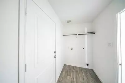 16802 N Marie Village Dr, Conroe, TX 77306 - Photo 17