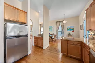 2611 Commonwealth St, Houston, TX 77006 - Photo 19