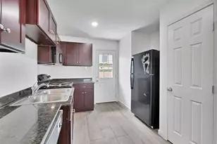 226 Woodbridge Ln, Pasadena, TX 77502 - Photo 5
