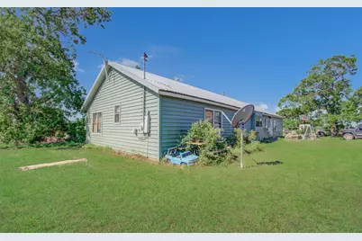 1246 Drymalla Road, Cat Spring, TX 78933 - Photo 43