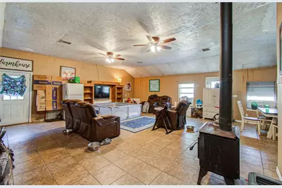 1246 Drymalla Road, Cat Spring, TX 78933 - Photo 7