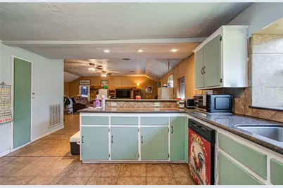 1246 Drymalla Road, Cat Spring, TX 78933 - Photo 15