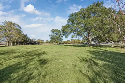 19115 Frey Road, Hempstead, TX 77445 - Photo 31
