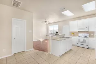 3412 Orchid Trace Ln, Houston, TX 77047 - Photo 9