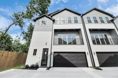 2424 Harrington Street, Houston, TX 77026 - Photo 1