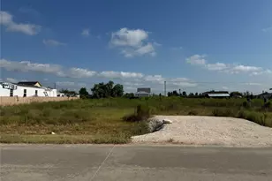 4305 Road 5726 Rd, Cleveland, TX 77327 - Photo 1