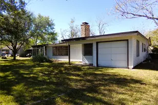 504 N West St, Weimar, TX 78962 - Photo 19