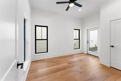 515 E 4th Street, Houston, TX 77007 - Photo 7