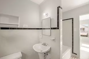 2415 Columbia St, Houston, TX 77008 - Photo 19