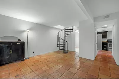2415 Columbia Street, Houston, TX 77008 - Photo 3