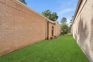3111 Breezy Pines Ct, Kingwood, TX 77339 - Photo 35