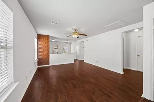 19007 Remington Park Dr, Houston, TX 77073 - Photo 7