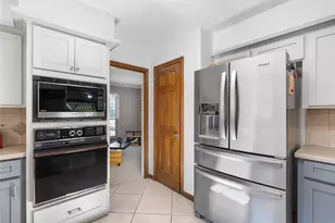 9611 Stockport Dr, Spring, TX 77379 - Photo 9