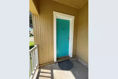 302 N Avenue B, Freeport, TX 77541 - Photo 5