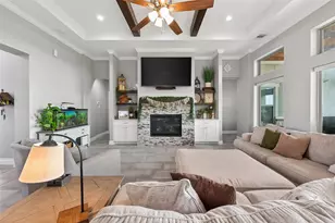 10905 Dauphine St, Willis, TX 77318 - Photo 7