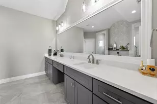 10905 Dauphine St, Willis, TX 77318 - Photo 23