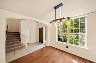 10 Orchid Grove Pl, The Woodlands, TX 77385 - Photo 3