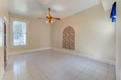 1619 Avenue N, Galveston, TX 77550 - Photo 7