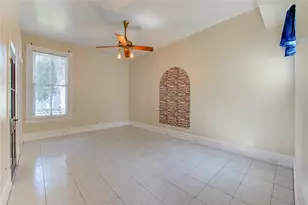 1619 Ave N, Galveston, TX 77550 - Photo 7