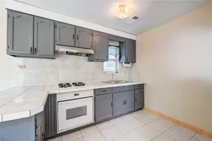 1619 Ave N, Galveston, TX 77550 - Photo 15