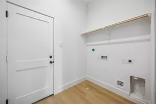 3323 Rogers St, Houston, TX 77022 - Photo 13