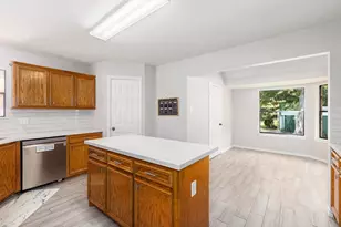 10 Co Rd 2097, Liberty, TX 77575 - Photo 15