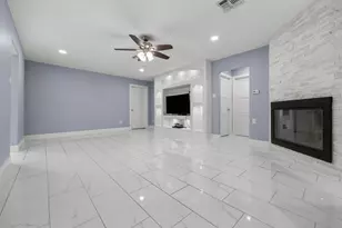 15303 Tonya Dr, Houston, TX 77060 - Photo 3