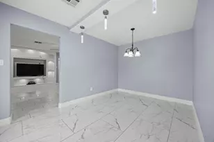 15303 Tonya Dr, Houston, TX 77060 - Photo 5