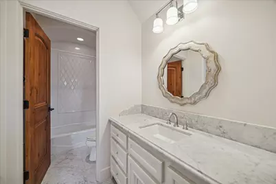 1006 River Glynn Drive, Hunters Creek Village, TX 77063 - Photo 29