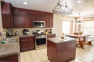 8134 Silent Deep Dr, Rosenberg, TX 77469 - Photo 5